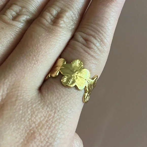 🌸 NEW Flower Open Ring 🌸 - Picture 7 of 15